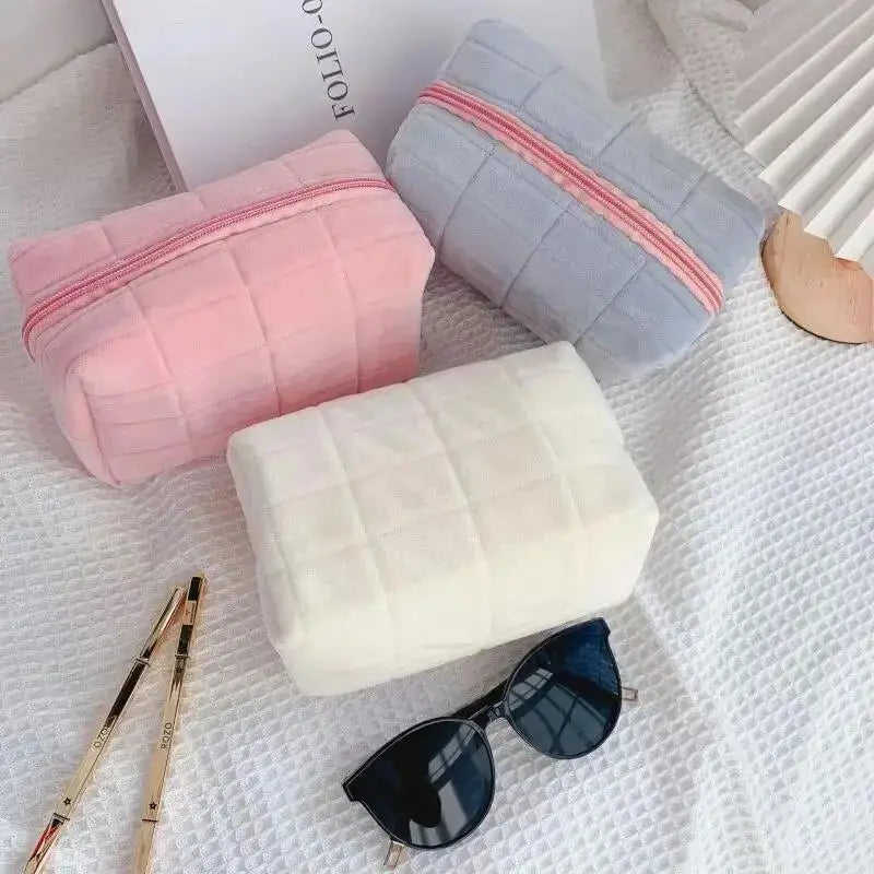 Simple Makeup Bag Pillow Pen Bag High Appearance Level WOMEN'S Large Capacity Pillow Bag Portable Storage Bag